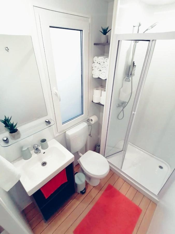 Mobile Home More Porton Nature Hideouts روفينج المظهر الخارجي الصورة