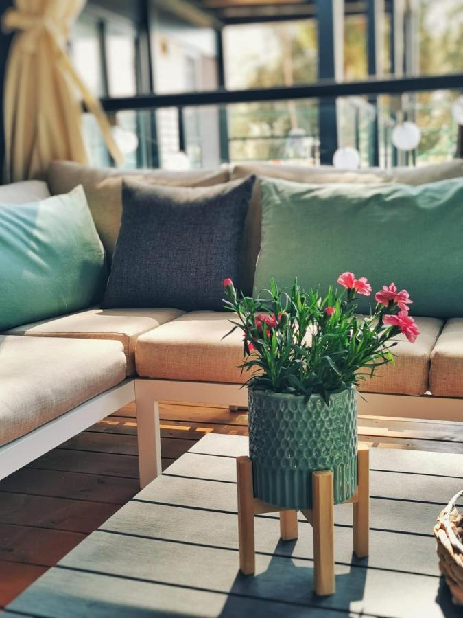 Mobile Home More Porton Nature Hideouts روفينج المظهر الخارجي الصورة